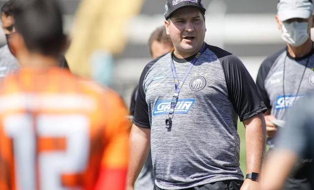 Matheus Costa conta com reforços e fala em “perfeição” para buscar o acesso