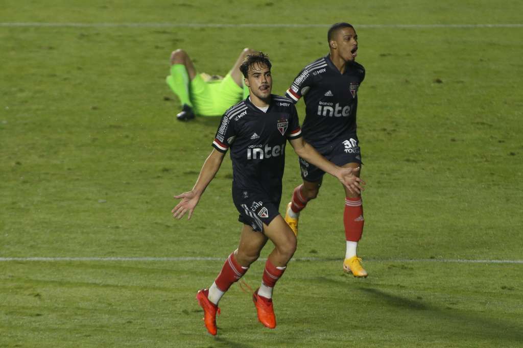 São Paulo virou contra o Goiás (Foto: Divulgação/São Paulo)