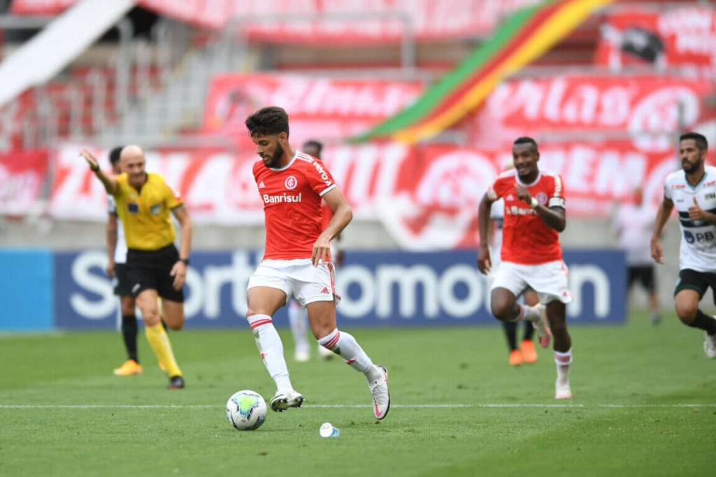 Yuri Alberto abriu o placar para o Internacional (Foto: Ricardo Duarte/Internacional)