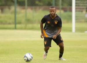 Sem espaço no Sport, atacante é anunciado por clube da Série C