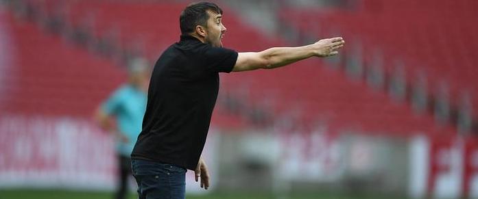 Eduardo Coudet não é mais técnico do Inter