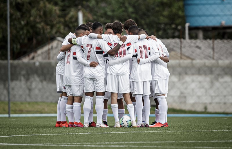 BRASILEIRO SUB-17: Última rodada define quartas, que terá Corinthias x São Paulo