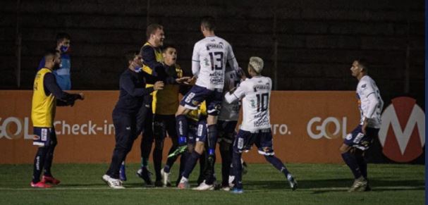 Confiança derrota o Botafogo