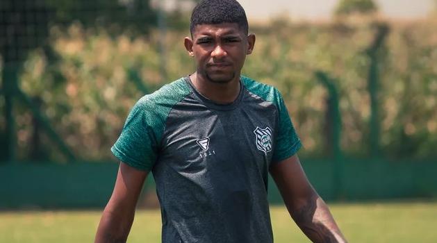 Sem balançar as redes, atacante do Corinthians é dispensado pelo Figueirense