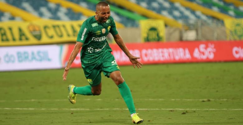 Cuiabá empatou com Willians Santana, mas levou o segundo gol Cuiabá empatou com Willians Santana, mas levou o segundo gol
