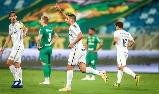 Diego Souza marcou o primeiro gol do Grêmio (Foto: Lucas Uebel/Grêmio) Diego Souza marcou o primeiro gol do Grêmio (Foto: Lucas Uebel/Grêmio)