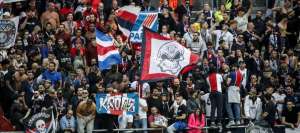 Ultras do PSG criticam brasileiro após exaltar Marselha