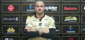 Série C: Após renovação, goleiro ex-Fluminense valoriza 'identidade' com Criciúma-SC