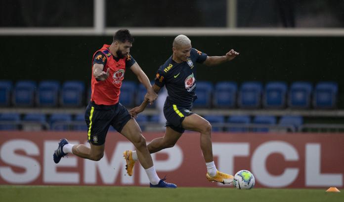 Eliminatórias: Tite confirma mudanças entre os titulares da seleção brasileira