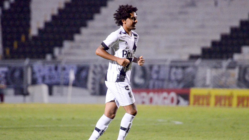 Série B: Ponte Preta libera atacante, que está próximo de assinar com o Coritiba