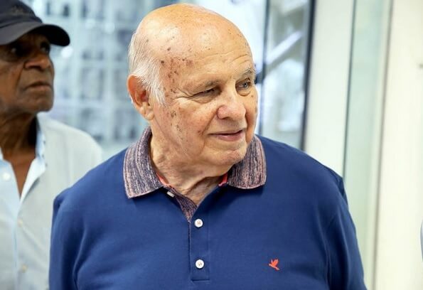 “Canhão da Vila”, Pepe é internado com Covid-19 aos 85 anos