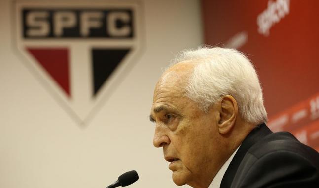 São Paulo volta a duvidar da arbitragem e pede imagens do VAR contra Fortaleza