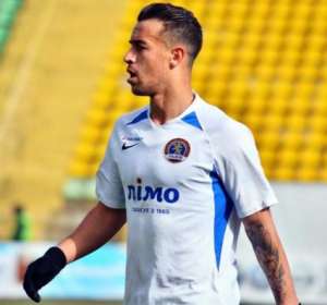 Capitão do Lviv da Ucrânia, brasileiro completa 50 jogos na Liga do país