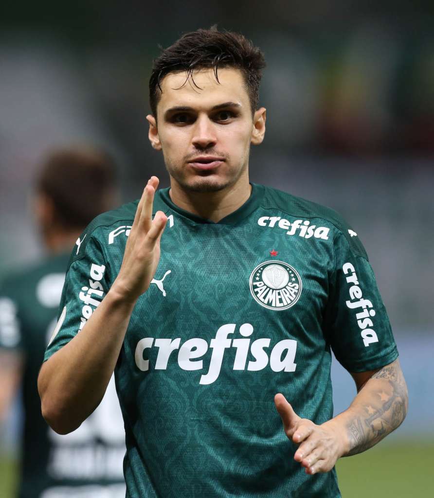 Raphael Veiga foi o grande destaque do Palmeiras