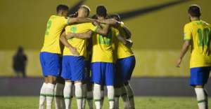 Uruguai x Brasil - Canarinho visita Celeste Olímpica visando manter 100%