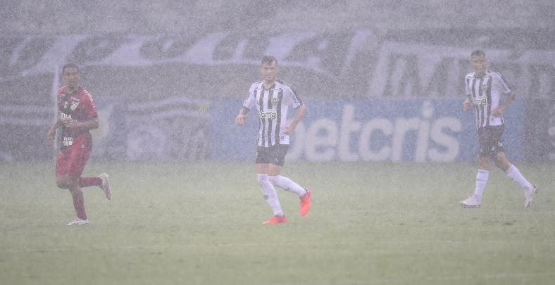 Atlético-MG 0 x 2 Athletico-PR – Galo é ‘depenado’ no Furacão, que pega ‘elevador’