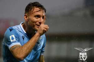 ITALIANO: Recuperado da covid-19, Immobile marca e lidera vitória da Lazio