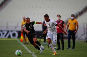 Artilheiro valoriza ponto conquistado pelo Atlético-MG contra o Ceará