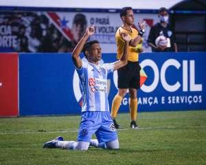 Paysandu-PA 3 x 0 Ferroviário-CE - Papão vence Tubarão e segue firme na luta por G4