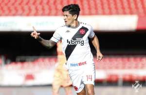 Após gol contra o São Paulo, argentino fica próximo de recorde no Vasco