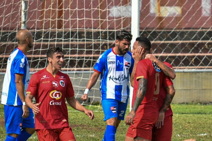 Copa Paulista: Atacante diz que estava cabisbaixo antes do 1º gol pela Portuguesa