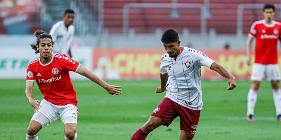 Volante do Fluminense é destaque na ‘Seleção do Torcedor’ da CBF