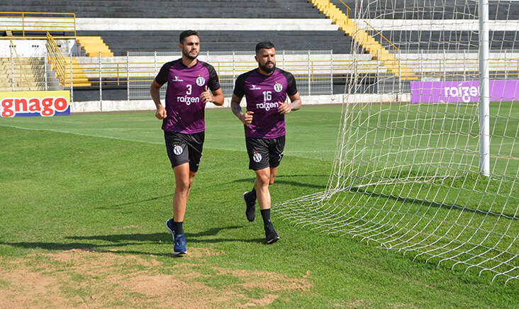 Copa Paulista: XV de Piracicaba fecha com zagueiro do São Caetano e atacante