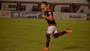 Após deixar clube do Brasileirão, meia já está no RS para fechar com Juventude