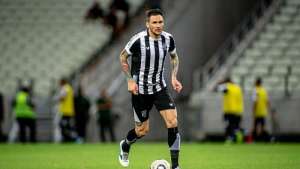 Ex-zagueiro do Guarani pode trocar Ceará por clube do exterior