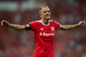 Próximo da despedida do Internacional, D'Alessandro recebe diversas sondagens