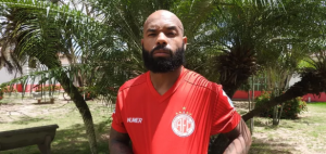 Série D: Lateral dispensado pelo Ferroviário assina com América-RN