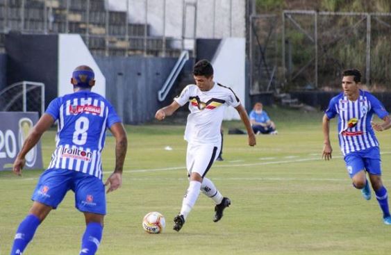 Globo derrota o Atlético Globo derrota o Atlético