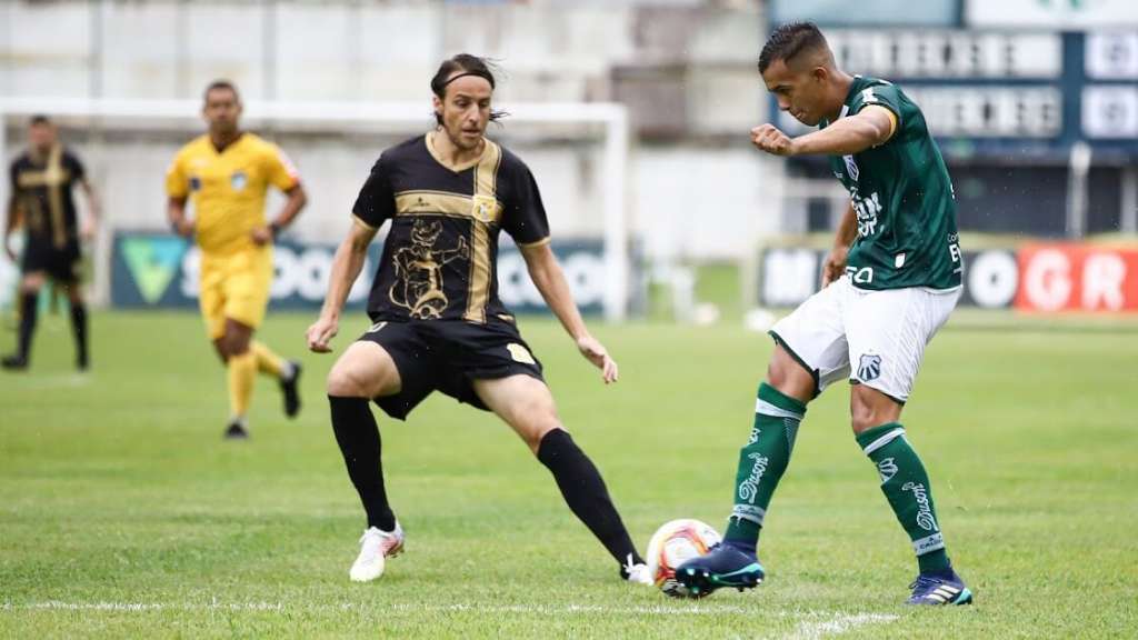 Brasiliense garantiu a melhor campanha do Grupo A6 (Foto: Renan Muniz/Caldense)