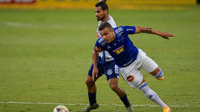 Cruzeiro 1 x 2 Confiança – Dragão surpreende e impõe primeira derrota de Felipão
