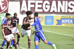 Ferroviária-SP 2 x 0 Nacional-PR - Ferrinha vence fácil e confirma liderança do A7