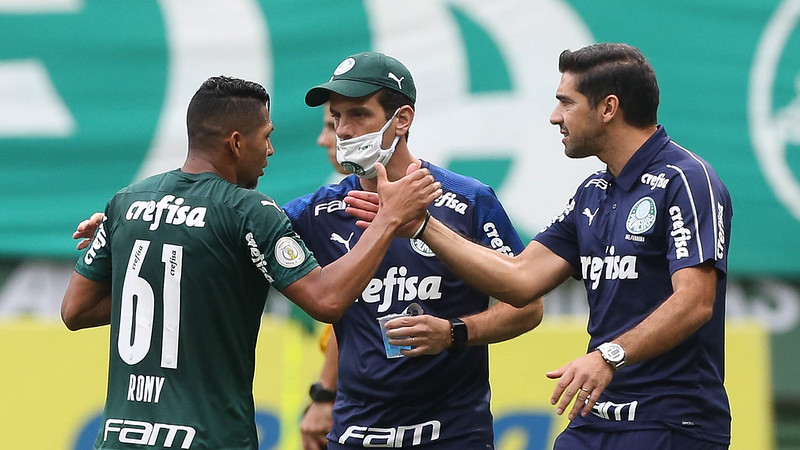 Palmeiras 3 x 0 Athletico – Com 2 de Rony, Verdão domina rival e reage no Brasileirão