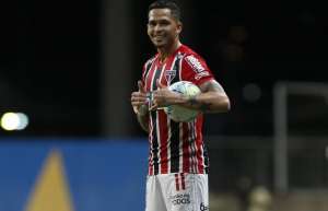Bahia 1 x 3 São Paulo - Luciano brilha e Tricolor cola no líder Atlético-MG