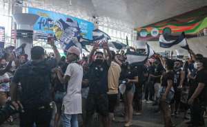 Série C: Goleiro vereador do Remo foi furtado durante comemoração da torcida