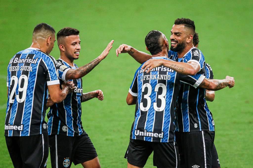 Grêmio vence Goiás em jogo atrasado da 6ª rodada do Brasileirão