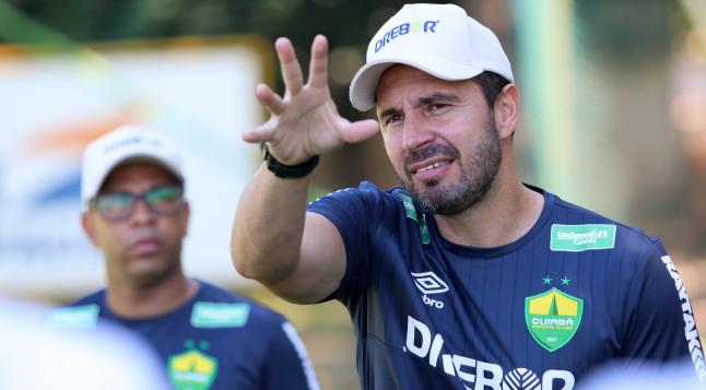 Série B: Técnico diz ‘estamos preparados’ para enfrentar o líder