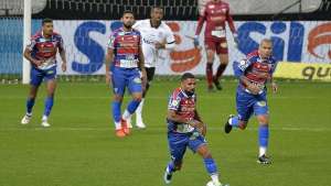 Fortaleza x Corinthians - Quem vai sair do banho maria?