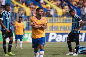 Série C: Para 2ª fase, Vila Nova encaminha chegada de atacante que estava na Série D