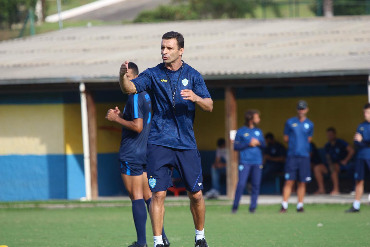 Técnico vence mais uma e segue na briga pelo acesso em Santa Catarina