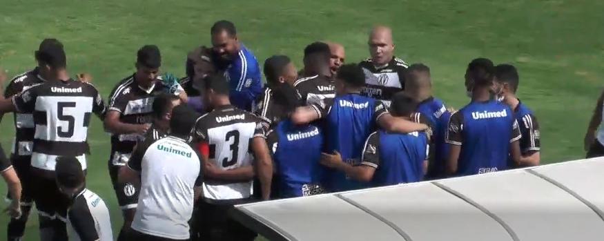 Jajá foi o nome do jogo. (Foto: Reprodução)