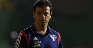 São Paulo joga com o Goiás fora de casa para assumir a liderança do Brasileirão