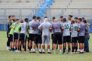 Série C: Sem chances de avançar, Manaus chega com interino e elenco reduzido