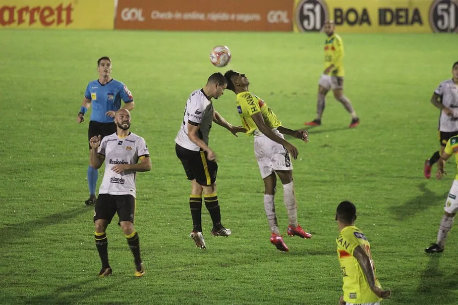 Criciúma-SC x Brusque-SC – Opostos, Quadricolor quer avançar e Tigre fugir da degola