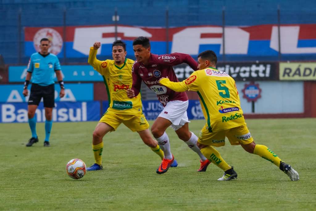 Caxias venceu o Mirassol pela ida da segunda fase da Série D (Foto: Luiz Erbes/S.E.R. Caxias)