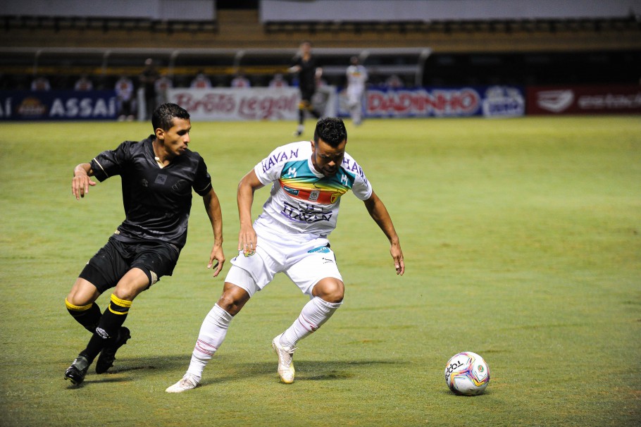 Brusque empatou com o Criciúma em 2 a 2 e se classificou para a próxima fase Brusque empatou com o Criciúma em 2 a 2 e se classificou para a próxima fase