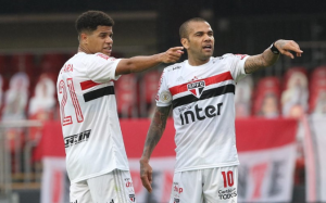 Com domínio de tricolores, Seleção FI da 24ª rodada do Brasileirão chega no 4-3-3